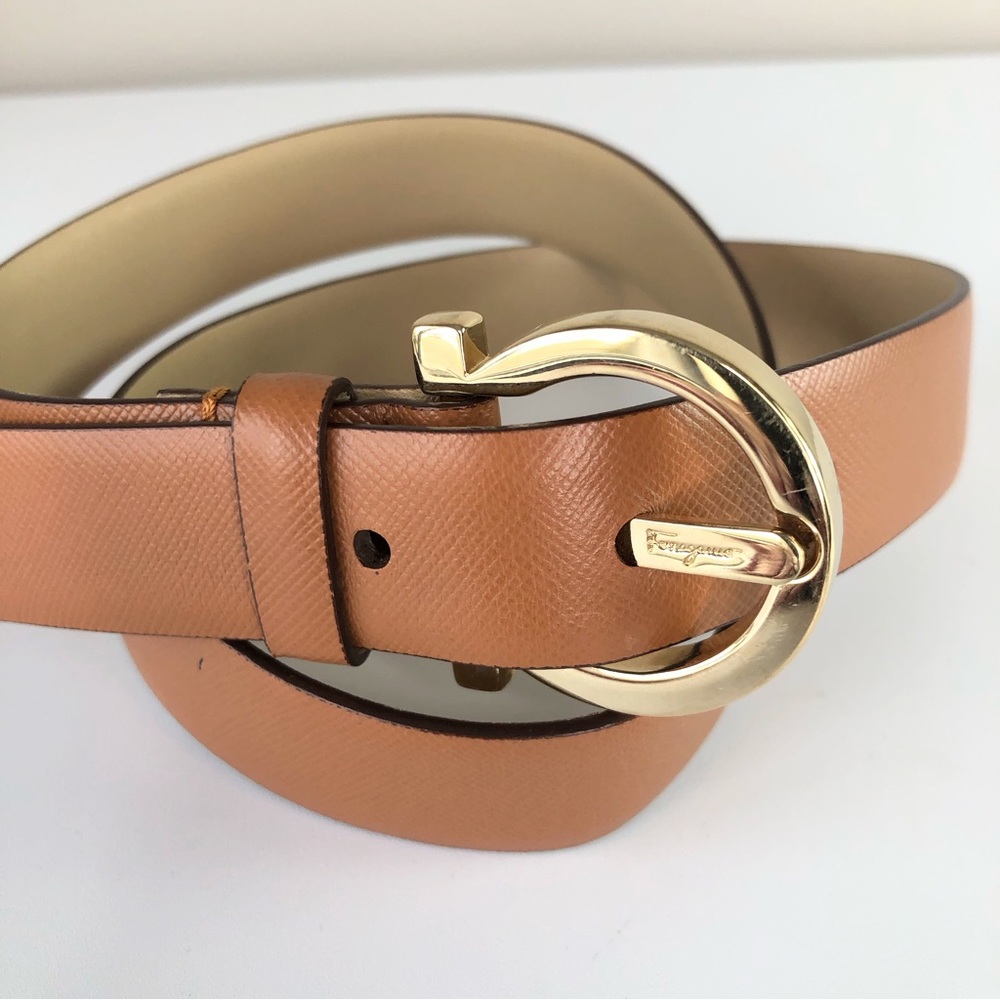 Ferragamo Women's Cognac Safifano Leather Gold Buckle Belt 28 to 30